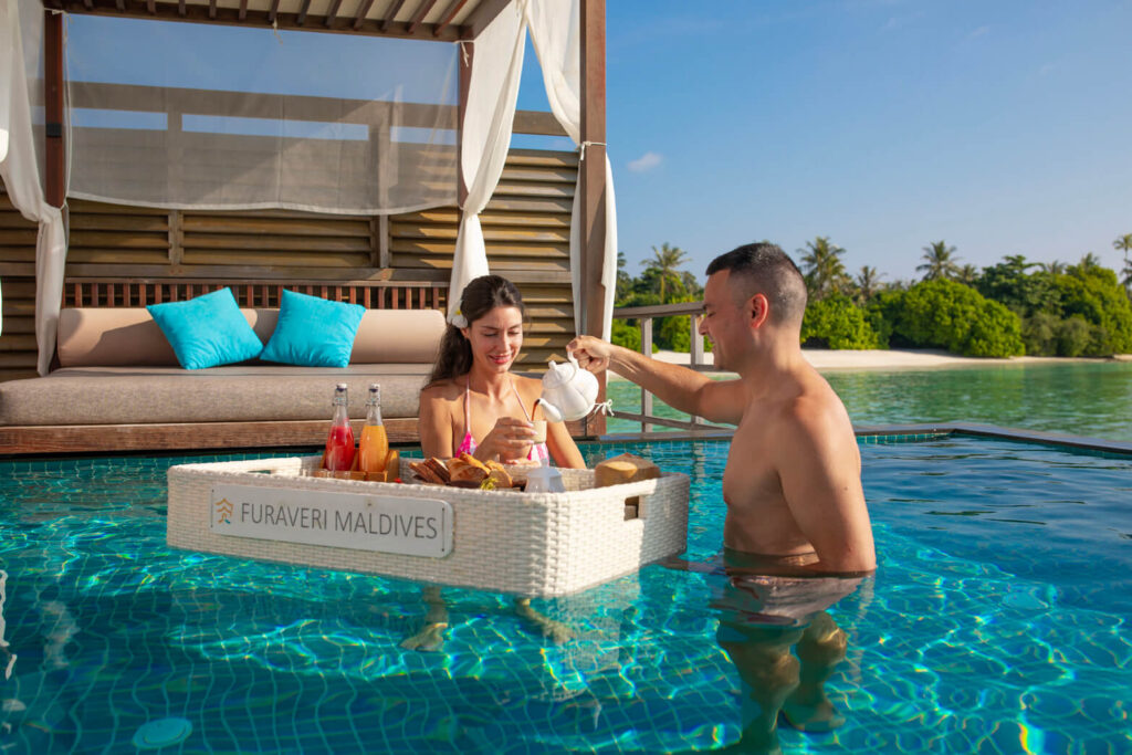 Furaveri Maldives (2)