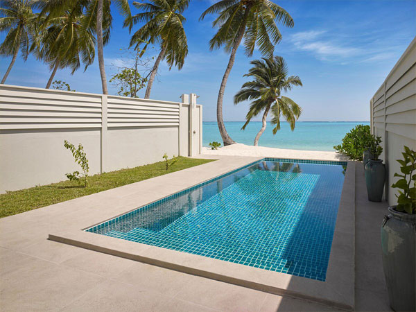 deluxe-beach-pool-villa